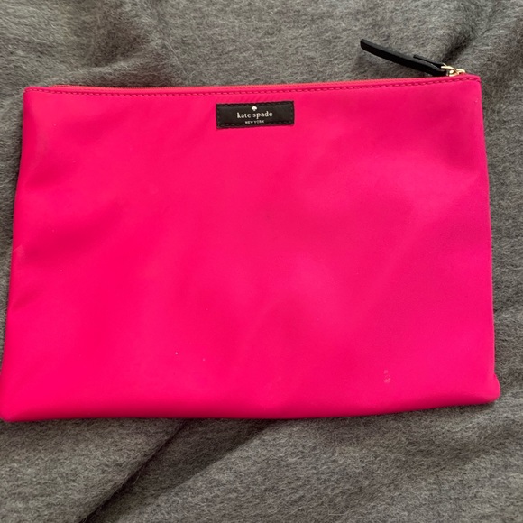 kate spade Handbags - kate spade makeup bag